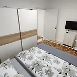 Center Relax Апартаменти Подгориця